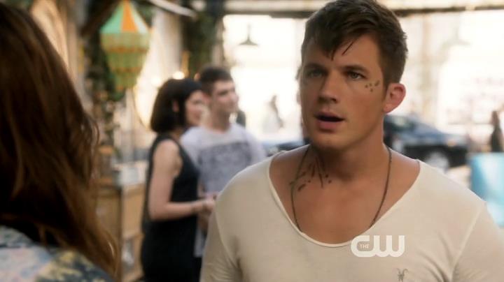 VampireDiariesWorld-dot-org_StarCrossedS01E03-0644.jpg