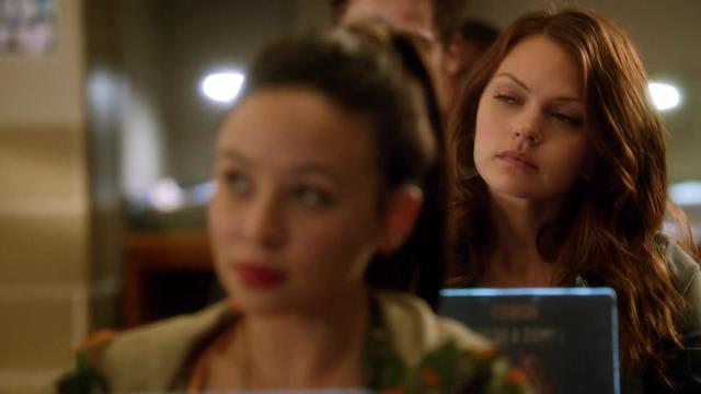 VampireDiariesWorld-dot-org_StarCrossedS01E04-0112.jpg