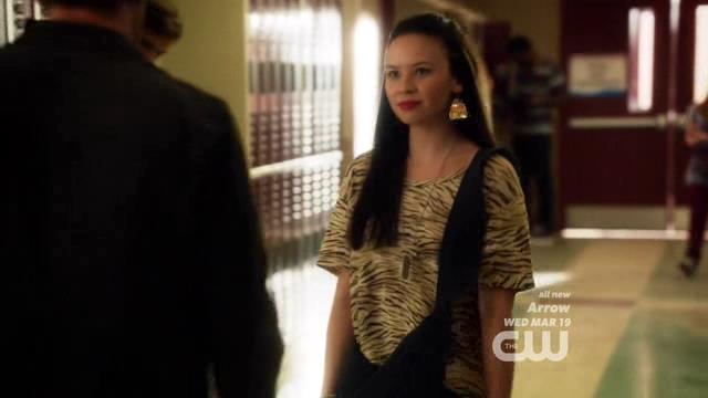 VampireDiariesWorld-dot-org_StarCrossedS01E04-0981.jpg