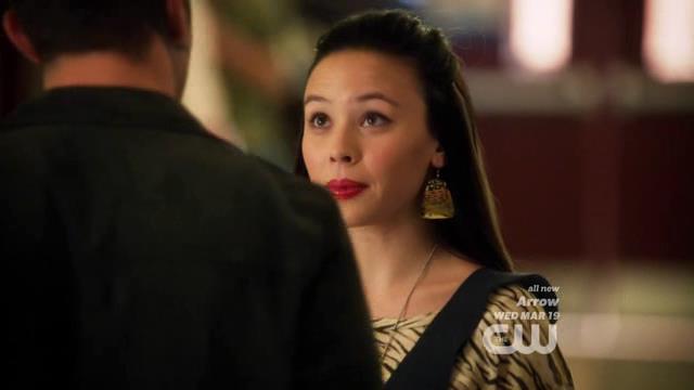 VampireDiariesWorld-dot-org_StarCrossedS01E04-0995.jpg