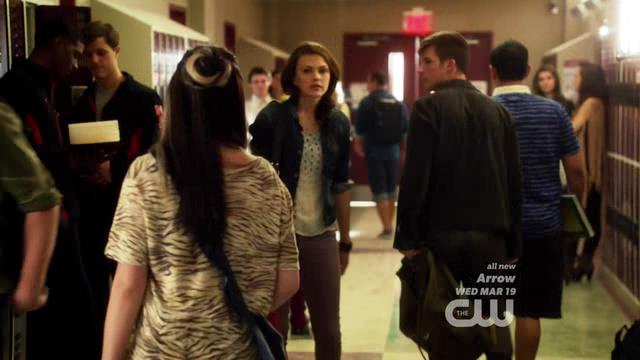 VampireDiariesWorld-dot-org_StarCrossedS01E04-1002.jpg