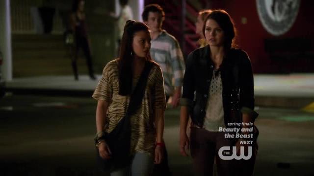 VampireDiariesWorld-dot-org_StarCrossedS01E04-1664.jpg