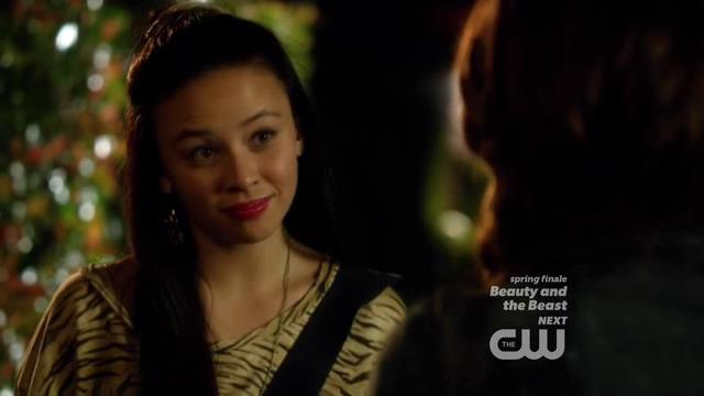 VampireDiariesWorld-dot-org_StarCrossedS01E04-1709.jpg