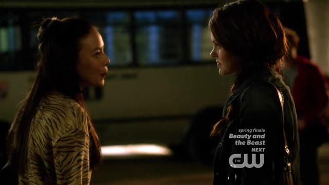 VampireDiariesWorld-dot-org_StarCrossedS01E04-1716.jpg