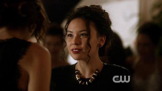 VampireDiariesWorld-dot-org_StarCrossedS01E06-1021.jpg