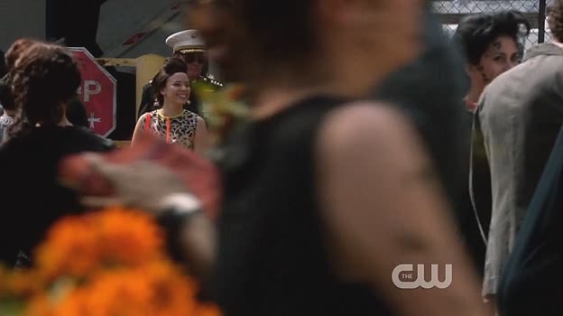 VampireDiariesWorld-dot-org_StarCrossedS01E08-1279.jpg