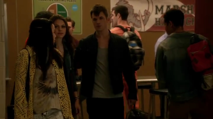 VampireDiariesWorld-dot-org_StarCrossed-S01E10-0235.jpg