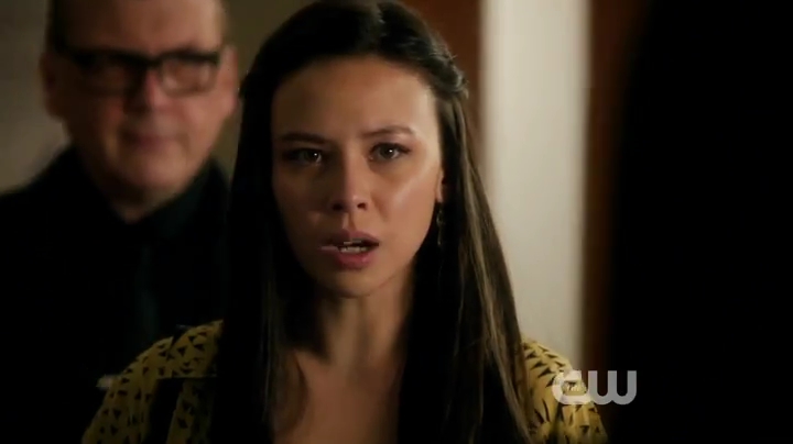 VampireDiariesWorld-dot-org_StarCrossed-S01E10-0421.jpg