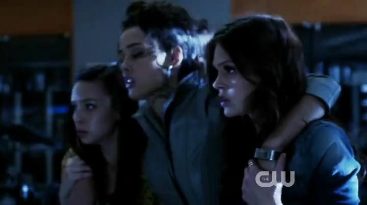 VampireDiariesWorld-dot-org_StarCrossed-S01E10-1374.jpg VampireDiariesWorld-dot-org_StarCrossed-S01E10-1374.jpg