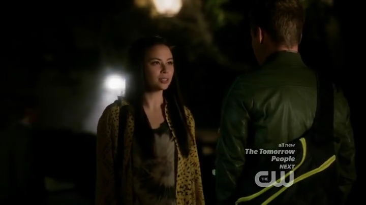 VampireDiariesWorld-dot-org_StarCrossed-S01E10-1747.jpg VampireDiariesWorld-dot-org_StarCrossed-S01E10-1747.jpg