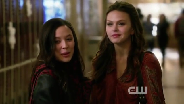 VampireDiariesWorld-dot-org_StarCrossed-S01E11-0198.jpg VampireDiariesWorld-dot-org_StarCrossed-S01E11-0198.jpg