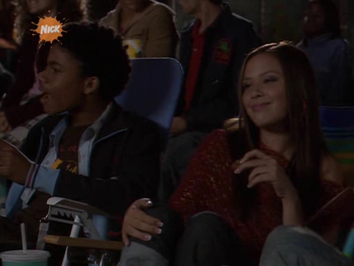 VampireDiariesWorld_dot_nl-UnfabulousS02E02-900.jpg