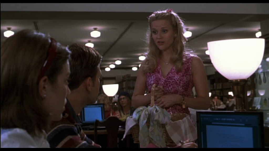 VampireDiariesWorld-dot-org_LegallyBlonde-Trailer_Captures00025.png