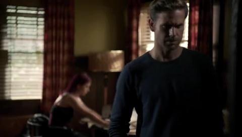 VampireDiariesWorld-dot-org_Cult1x040722.jpg