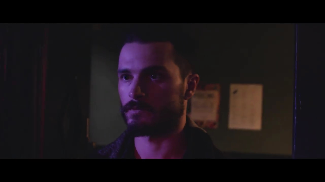 VampireDiariesWorld-dot-nl_MichaelMalarkey-UncomfortablyNumb0055.jpg