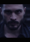 VampireDiariesWorld-dot-nl_MichaelMalarkey-Mongrels0428.jpg