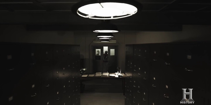 VampireDiariesWorld-dot-nl_ProjectBlueBook2x01-0394.jpg