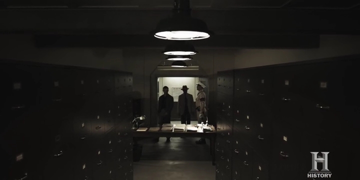 VampireDiariesWorld-dot-nl_ProjectBlueBook2x01-0397.jpg