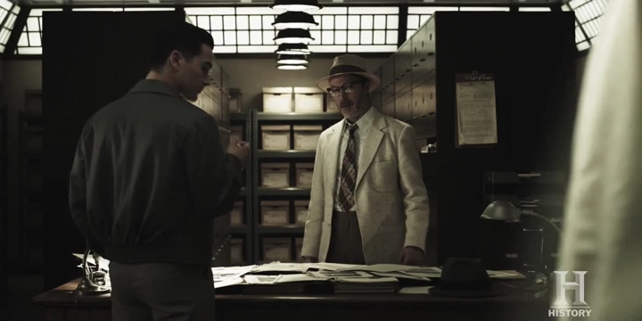 VampireDiariesWorld-dot-nl_ProjectBlueBook2x01-0453.jpg