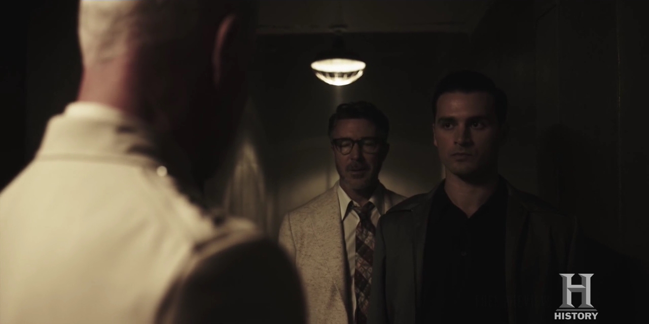 VampireDiariesWorld-dot-nl_ProjectBlueBook2x02-0384.jpg