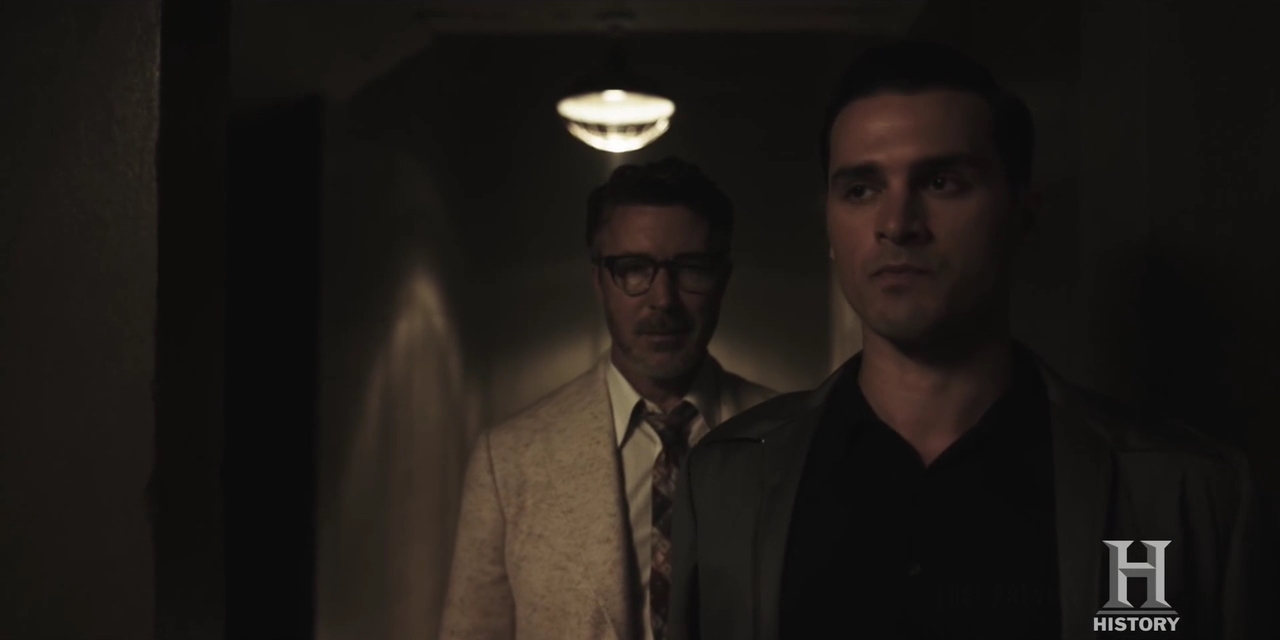 VampireDiariesWorld-dot-nl_ProjectBlueBook2x02-0389.jpg