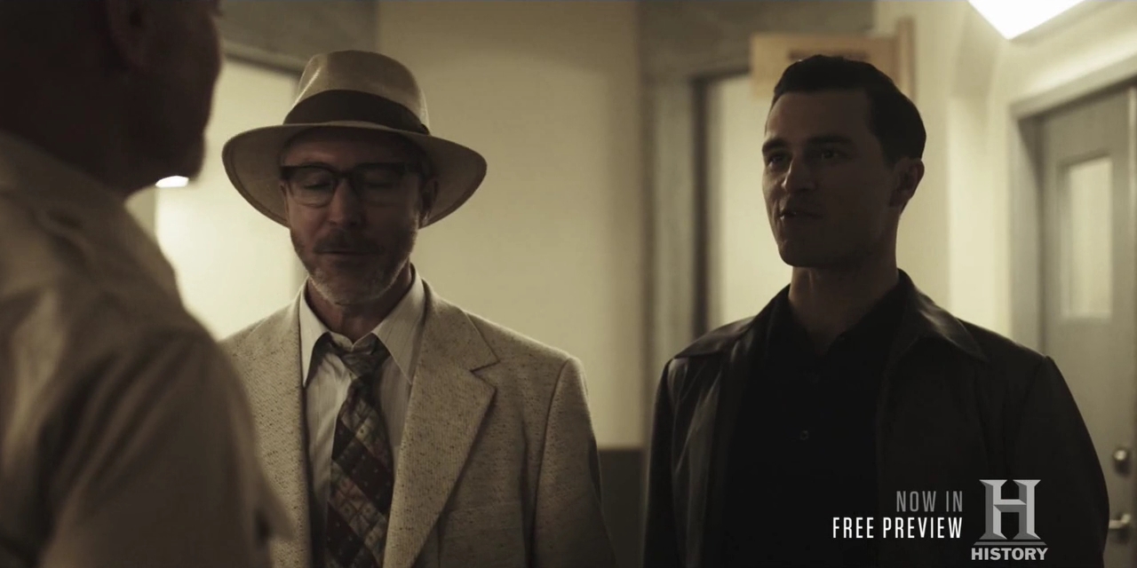 VampireDiariesWorld-dot-nl_ProjectBlueBook2x02-1042.jpg