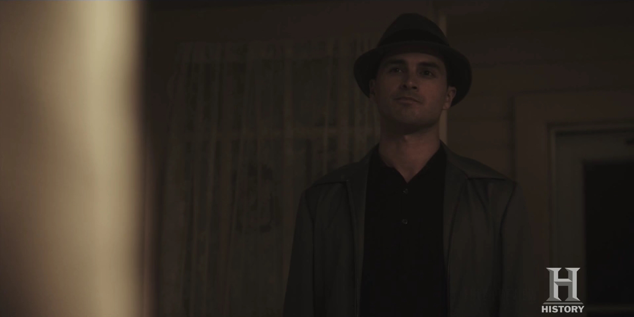 VampireDiariesWorld-dot-nl_ProjectBlueBook2x02-1788.jpg