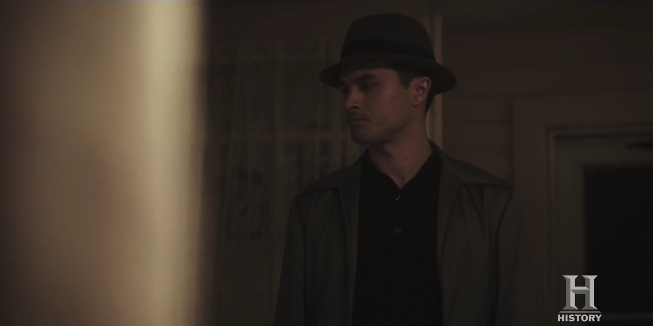 VampireDiariesWorld-dot-nl_ProjectBlueBook2x02-1797.jpg