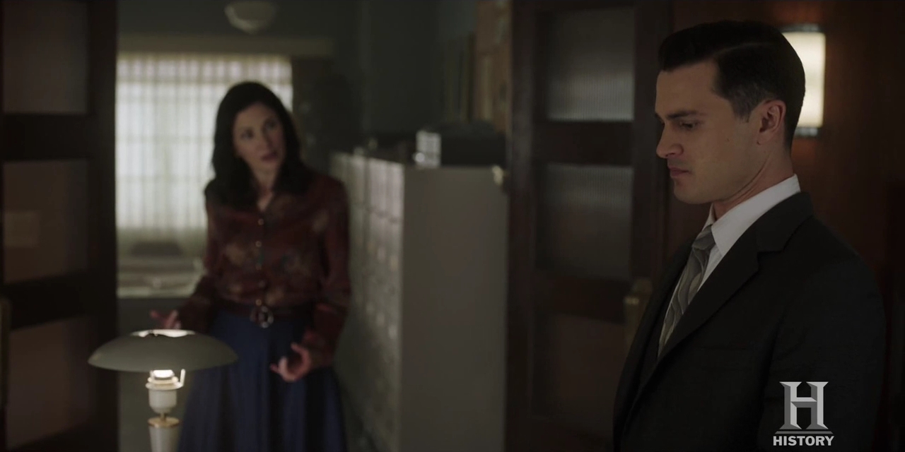 VampireDiariesWorld-dot-nl-ProjectBlueBook2x05-0402.jpg