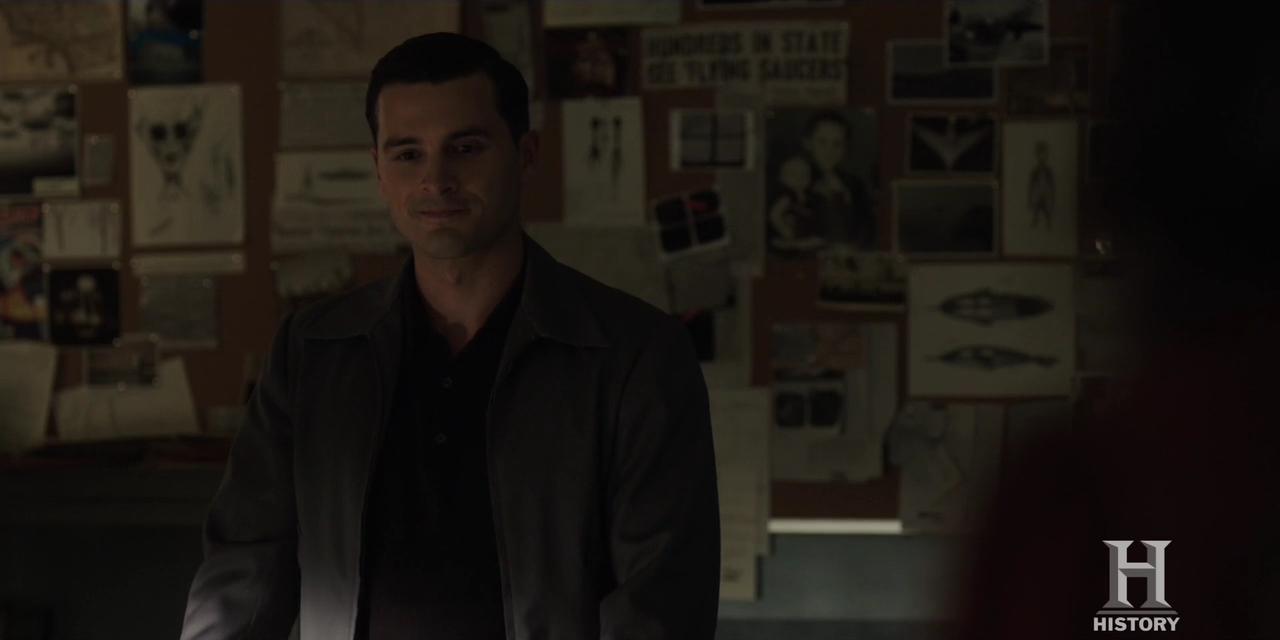 VampireDiariesWorld-dot-nl-ProjectBlueBook2x05-2513.jpg