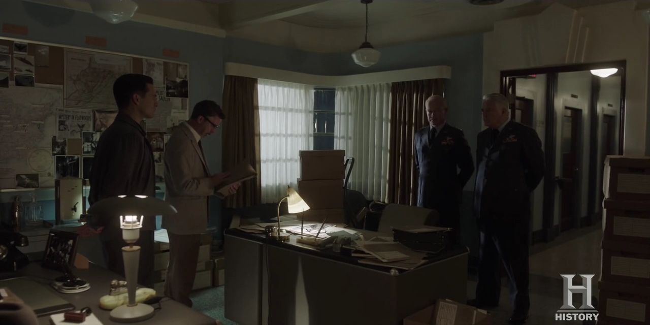 VampireDiariesWorld-dot-nl-ProjectBlueBook2x05-2548.jpg