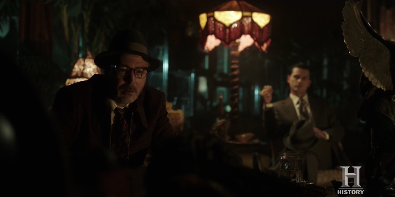 VampireDiariesWorld-dot-nl-ProjectBlueBook2x06-1380.jpg