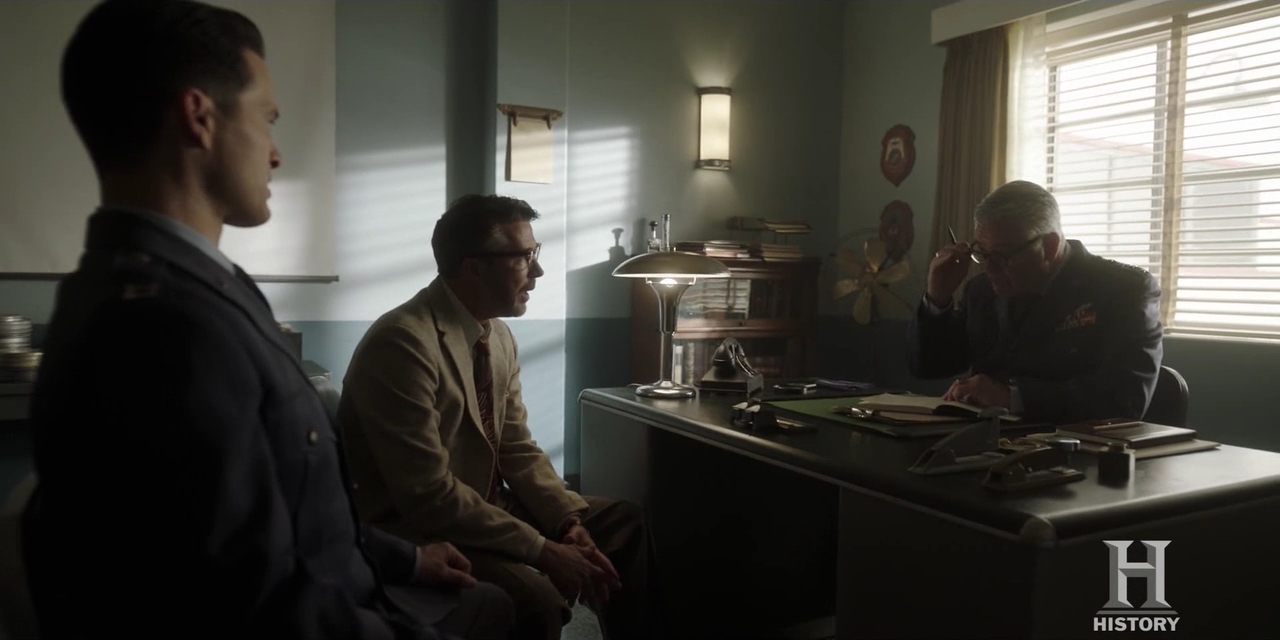 VampireDiariesWorld-dot-nl-ProjectBlueBook2x06-1432.jpg