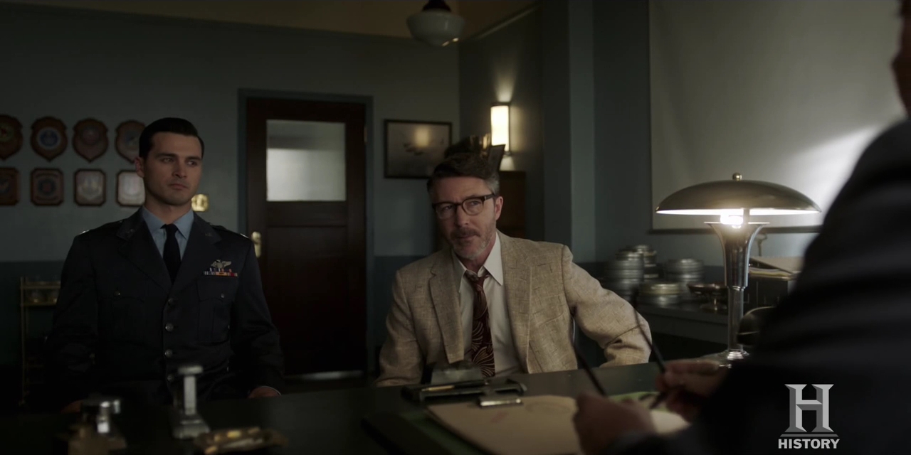 VampireDiariesWorld-dot-nl-ProjectBlueBook2x06-1436.jpg