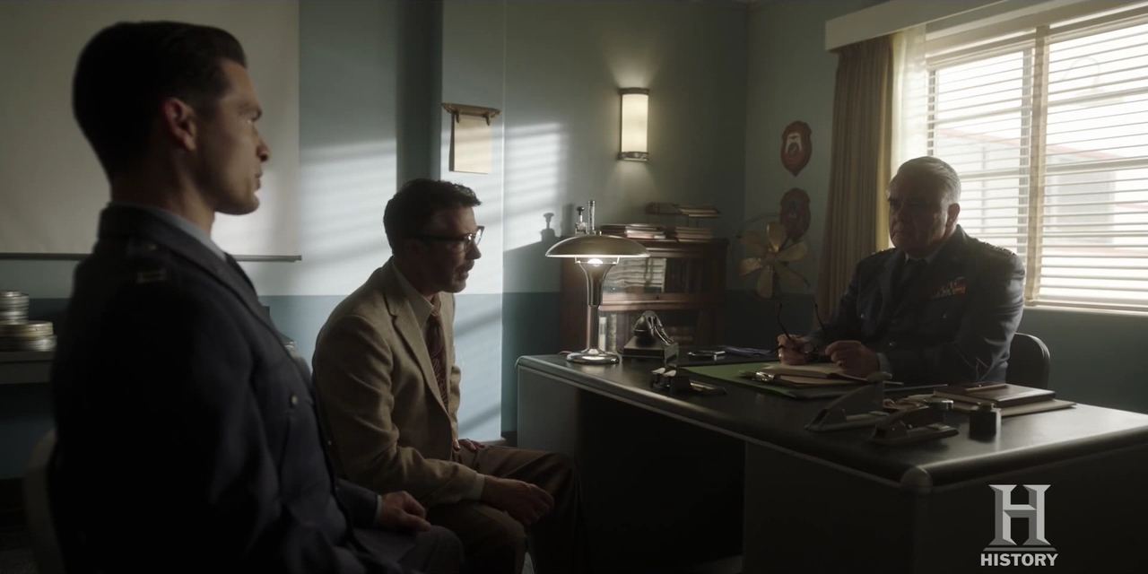 VampireDiariesWorld-dot-nl-ProjectBlueBook2x06-1445.jpg