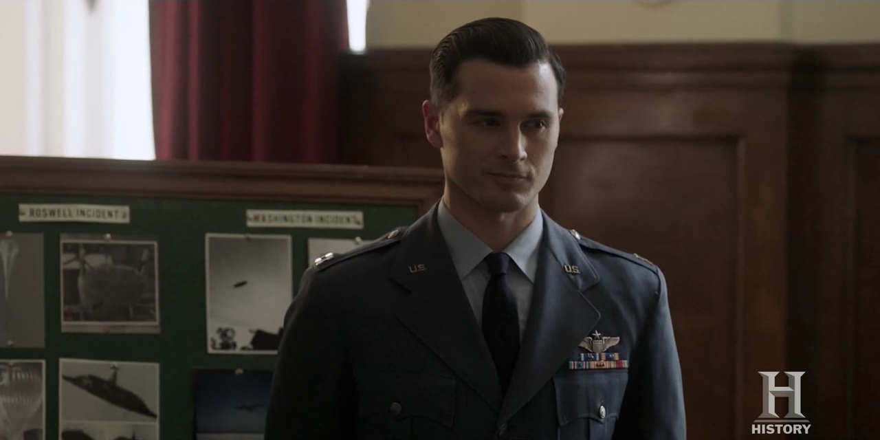 VampireDiariesWorld-dot-nl-ProjectBlueBook2x06-2359.jpg