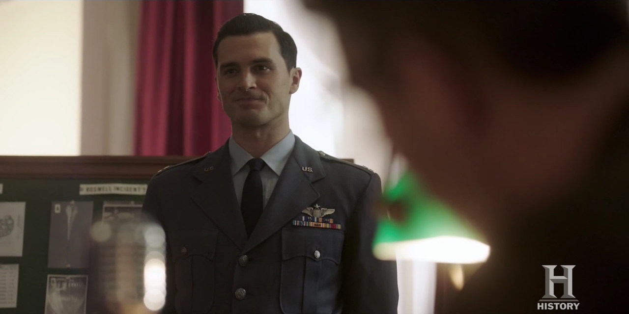 VampireDiariesWorld-dot-nl-ProjectBlueBook2x06-2368.jpg