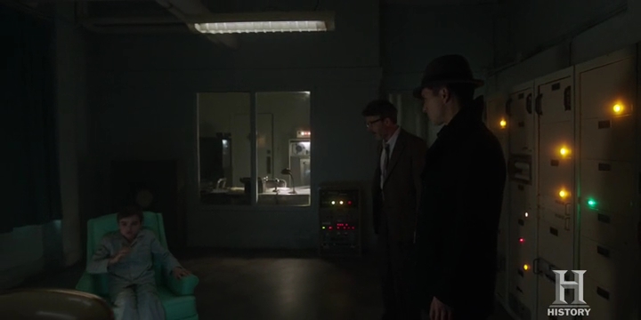 VampireDiariesWorld-dot-nl-ProjectBlueBook2x07-2195.jpg