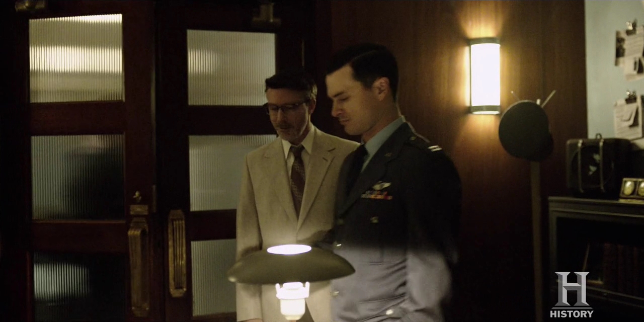 VampireDiariesWorld-dot-nl-ProjectBlueBook2x08-0136.jpg