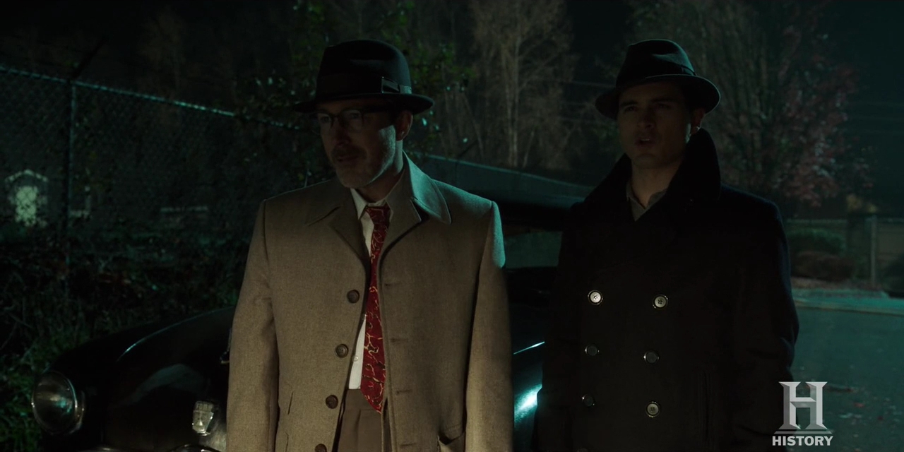 VampireDiariesWorld-dot-nl-ProjectBlueBook2x08-0333.jpg