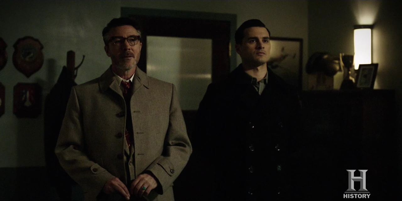 VampireDiariesWorld-dot-nl-ProjectBlueBook2x08-0347.jpg