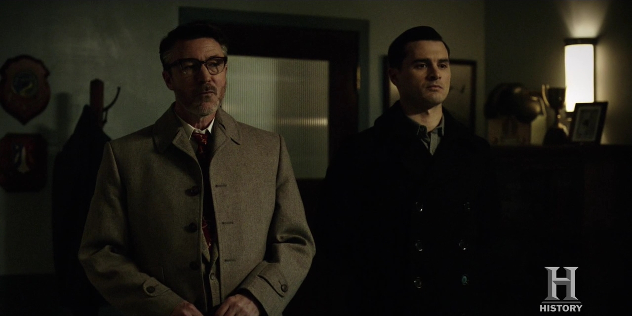 VampireDiariesWorld-dot-nl-ProjectBlueBook2x08-0355.jpg