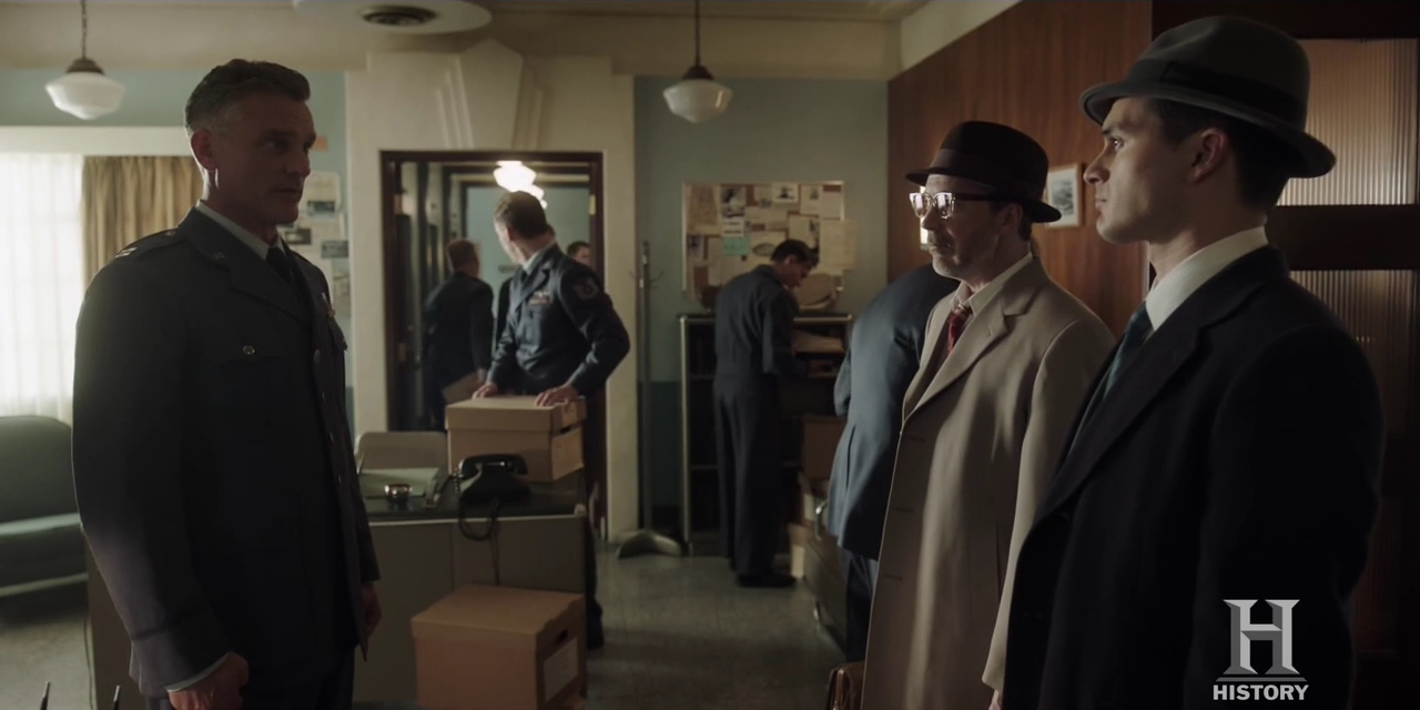 VampireDiariesWorld-dot-nl-ProjectBlueBook2x08-0913.jpg