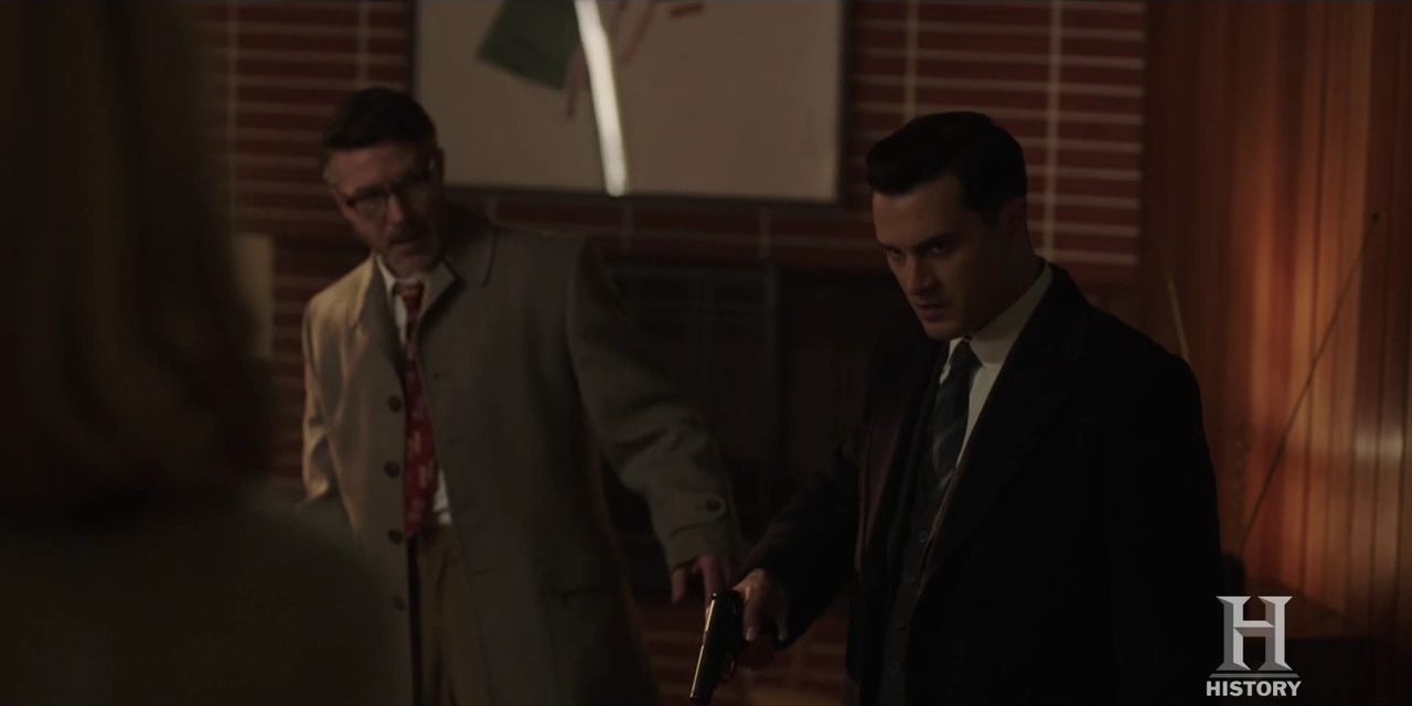 VampireDiariesWorld-dot-nl-ProjectBlueBook2x08-2001.jpg