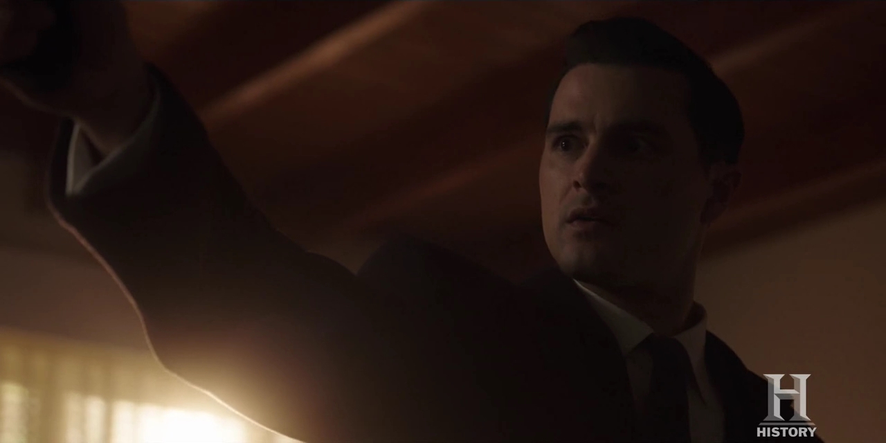 VampireDiariesWorld-dot-nl-ProjectBlueBook2x08-2029.jpg