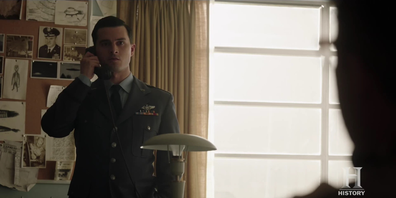 VampireDiariesWorld-dot-nl-ProjectBlueBook2x08-2322.jpg