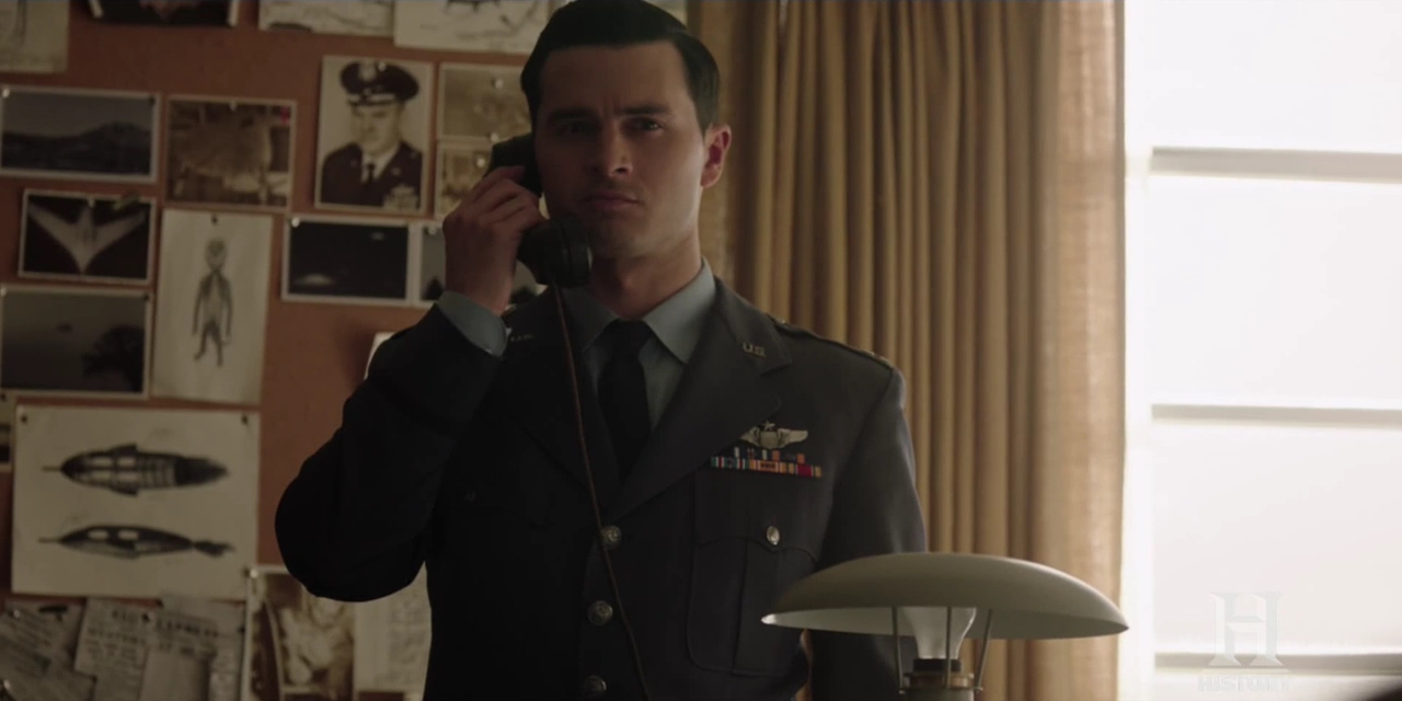 VampireDiariesWorld-dot-nl-ProjectBlueBook2x08-2331.jpg