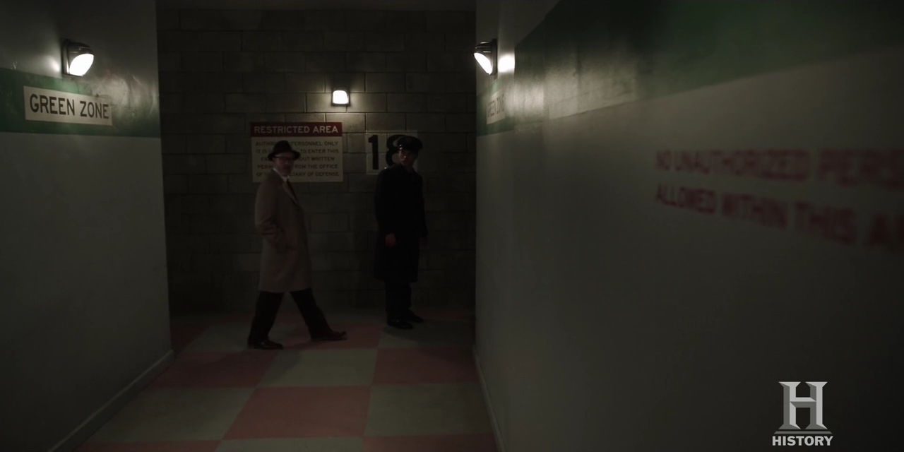 VampireDiariesWorld-dot-nl-ProjectBlueBook2x08-2451.jpg