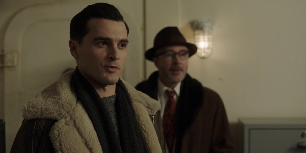 VampireDiariesWorld-dot-nl-ProjectBluebook2x10-0813.jpg