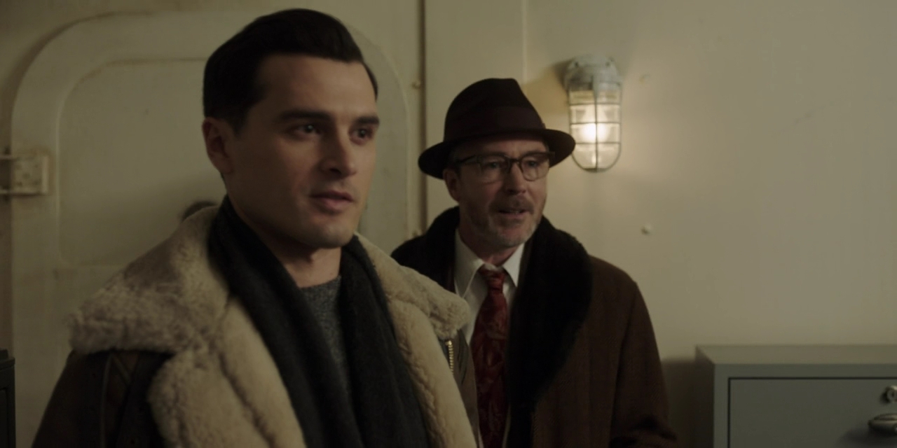 VampireDiariesWorld-dot-nl-ProjectBluebook2x10-0815.jpg